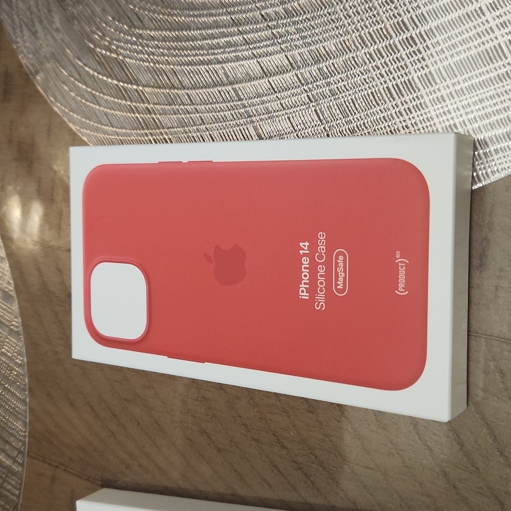 IPhone 14 silicon case.Product Red